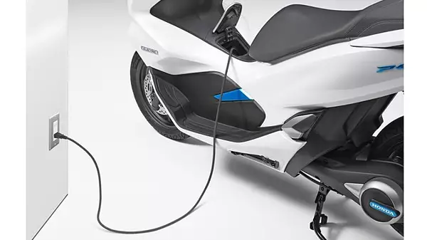 Honda Electric Scooter Price And Launch Date In India
